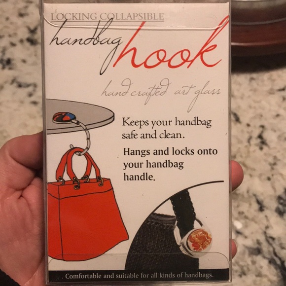 Handbag hook! - Picture 2 of 3